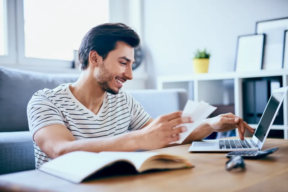 Crédito para estudiar universidad Rombo